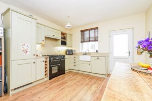 Photo 18- click for photo gallery